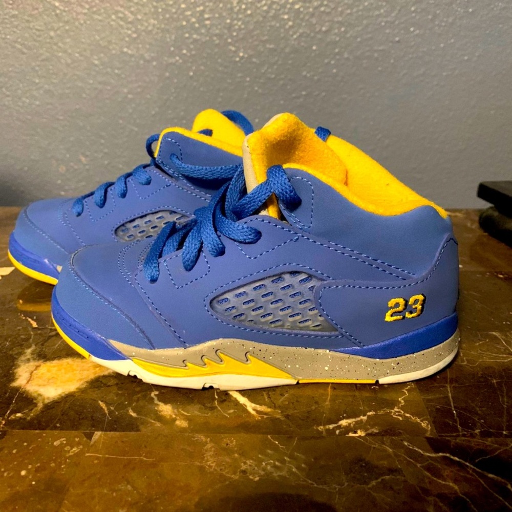 Preschool/Toddler size 9c Jordan. Barely worn. Asking $30